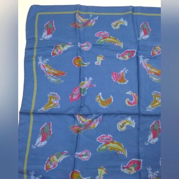 Liberty of London Vintage Silk Scarf Feathers - Picture 5 of 15